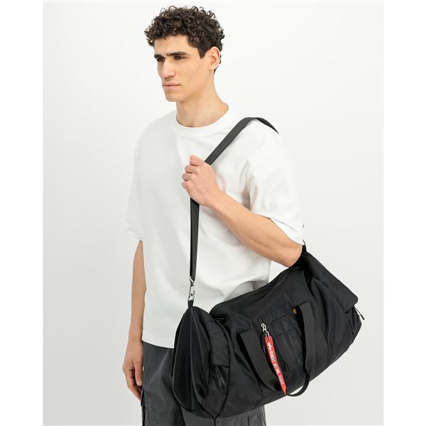 Alpha Industries Sportovní taška MA-1 černá 