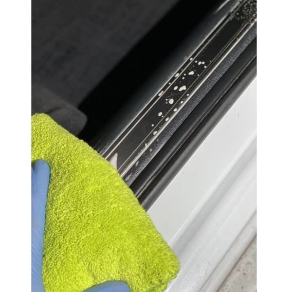 KOCH Čistič kůže, textílie a plastů Mehrzweckreiniger 1l