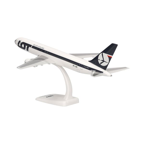 Model B767-300 LOT Polish Airlines 1:200