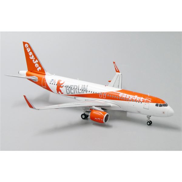 Model A320-214 EasyJet "Berlin" 1:200