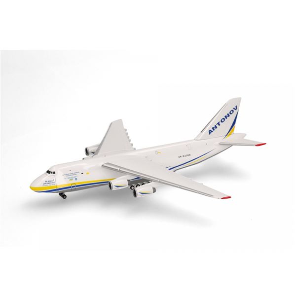 Model An-124 Antonov Design Bureau 1:500