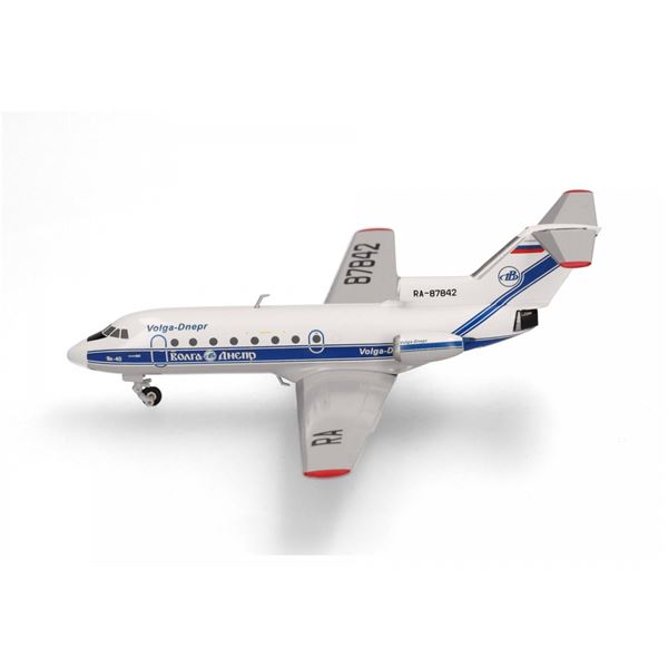 Model Yak-40 Volga-Dnepr Airlines 1:200 