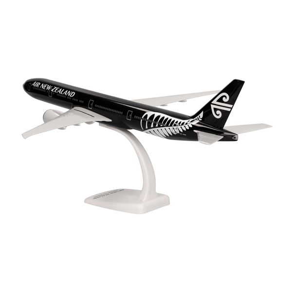 Model B777 Air New Zealand "All Black" 1:200
