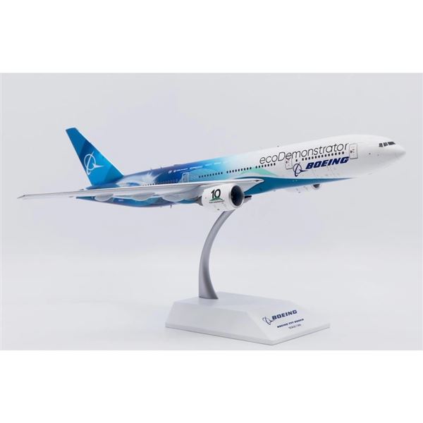 Model B777-212ER Boeing Aicraft Company "ecoDemonstrator" 1:200