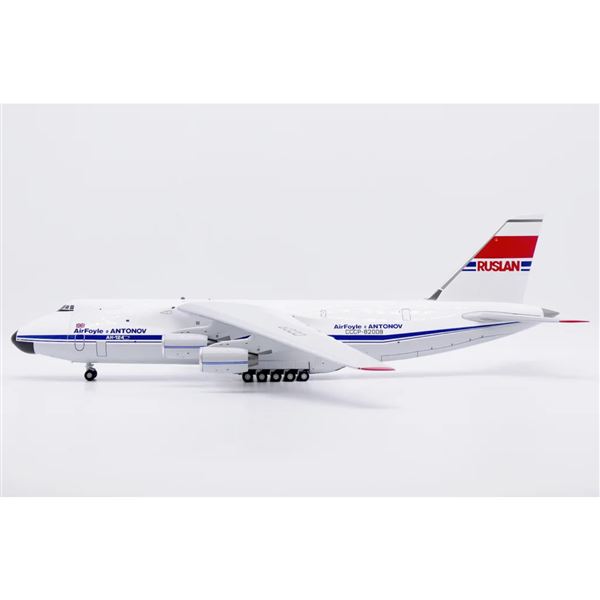 Model AN-124 Air Foyle / Antonov Airlines 1989 1:200