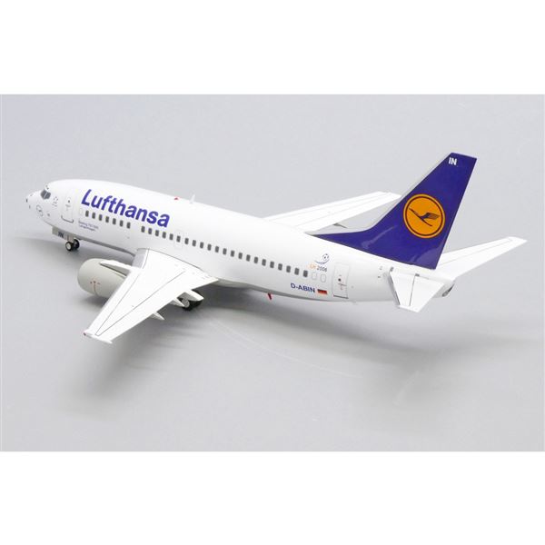 Model B737 Lufthansa Football 1:200