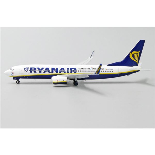 Model B737 Ryanair Comunitat Valenciana 1:400