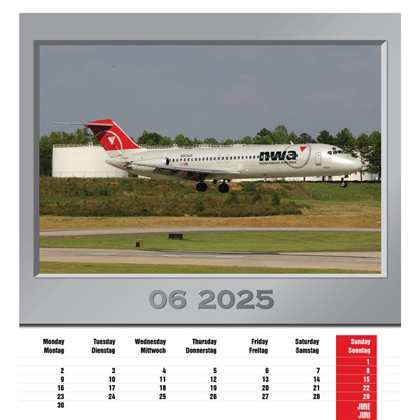 Airplanes calendar 2025