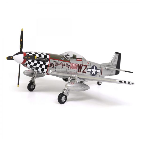 Model P-51D Mustang USAAF Big Beautiful Doll 1:72