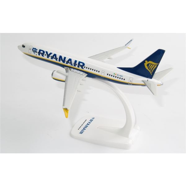 Model B737 MAX 8 Ryanair 2010 1:200 