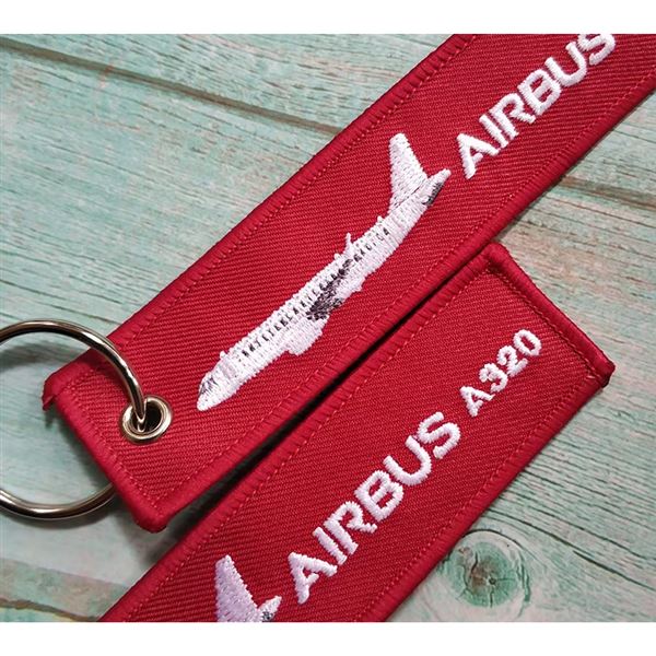 Keyring AIRBUS A320 plane red