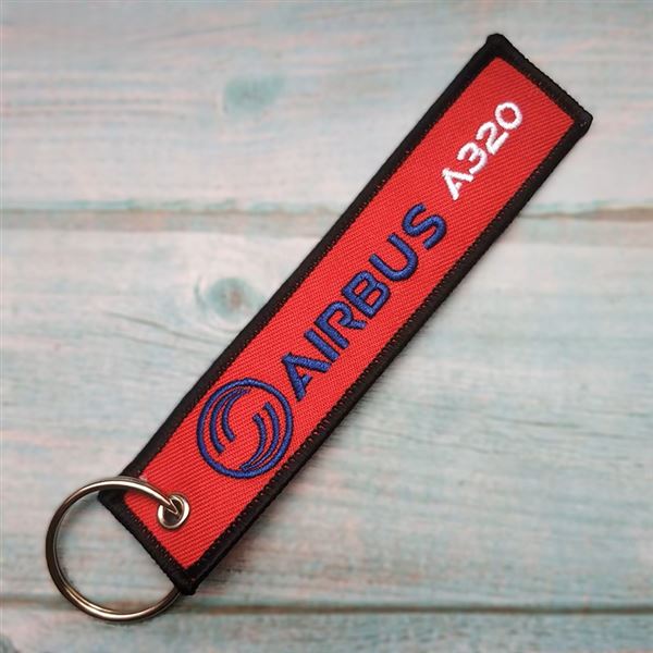 Keyring AIRBUS A320 / Remove Before Flight red