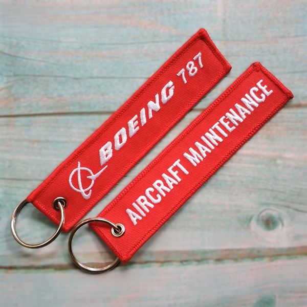Keyring BOEING 787 / Aircraft Maintenance red