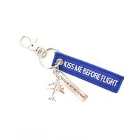 Keyring KISS ME BEFORE FLIGHT small blue