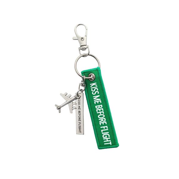 Keyring KISS ME BEFORE FLIGHT small green