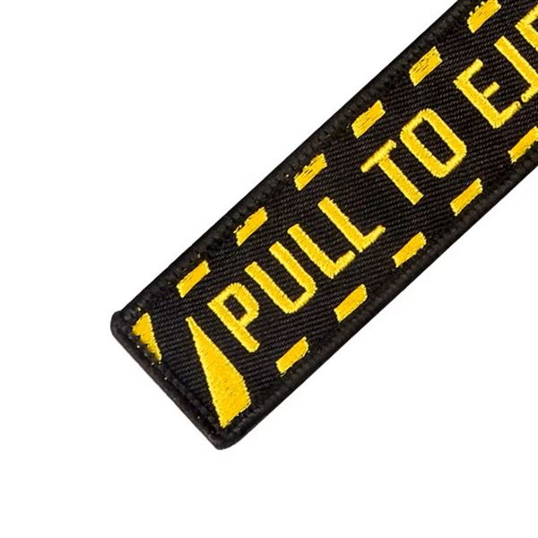 Keyring PULL TO EJECT black