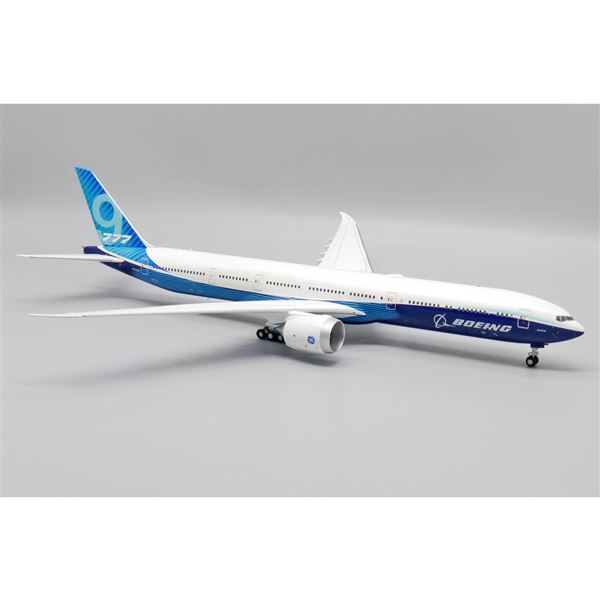 Model B777-9 Boeing Aircraft Company 1:200