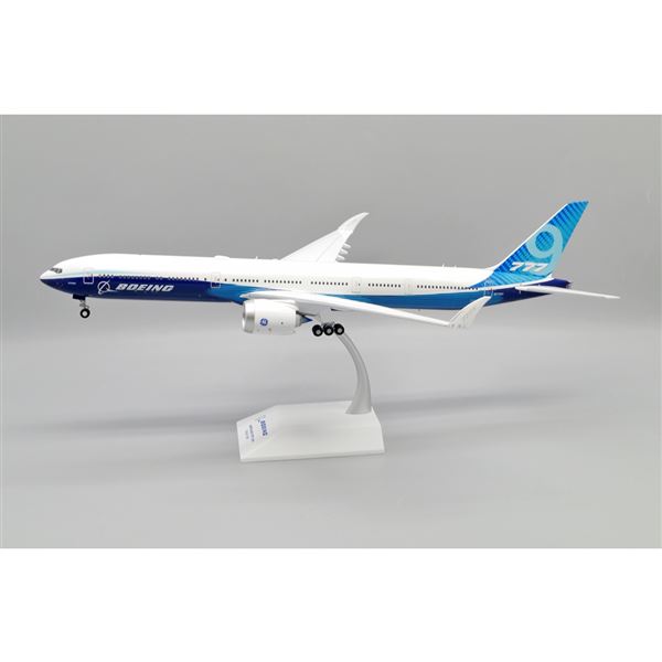 Model B777-9 Boeing Aircraft Company 1:200