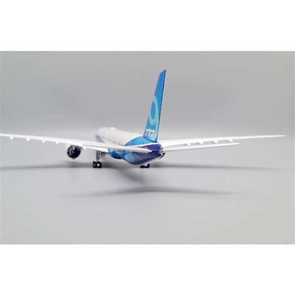 Model B777-9 Boeing Aircraft Company 1:200