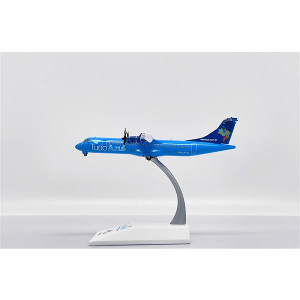 Model ATR 72-500 Azul Linhas Aéreas 1:200