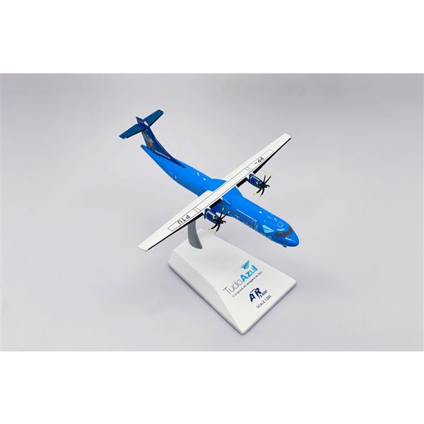 Model ATR 72-500 Azul Linhas Aéreas 1:200