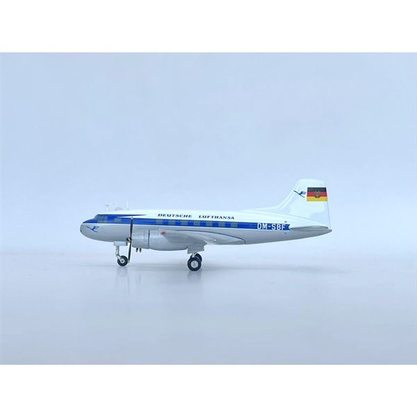 Model Il-14 Deutsche Lufthansa 1:200