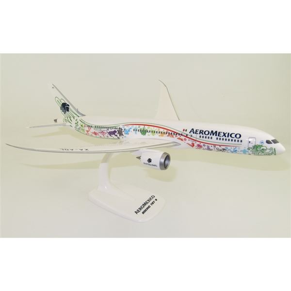 Model B787-9 Aeromexico "Quetzalcoatl" 1:200