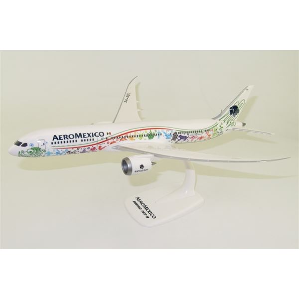 Model B787-9 Aeromexico "Quetzalcoatl" 1:200