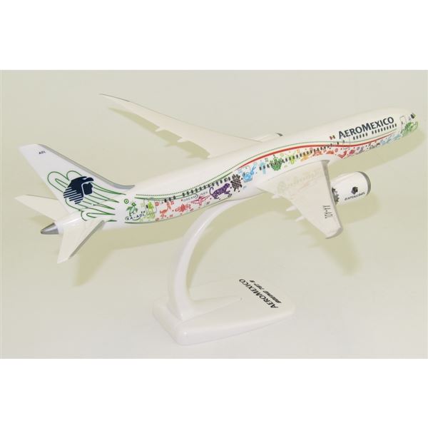 Model B787-9 Aeromexico "Quetzalcoatl" 1:200