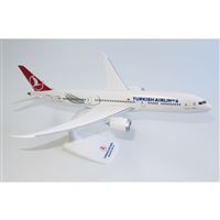 Model B787-9 Turkish Airlines 2010 1:200