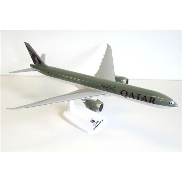 Model B777-9X Qatar Airways 2010 1:200