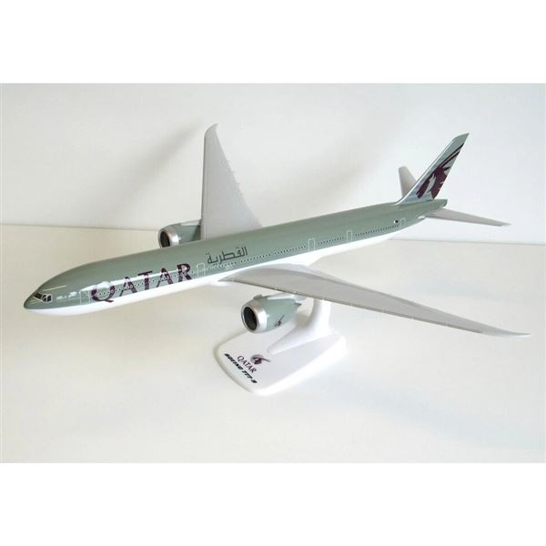 Model B777-9X Qatar Airways 2010 1:200