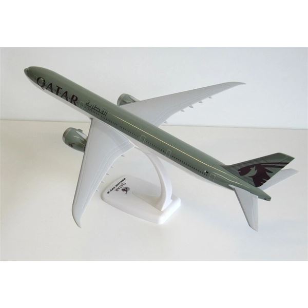 Model B777-9X Qatar Airways 2010 1:200
