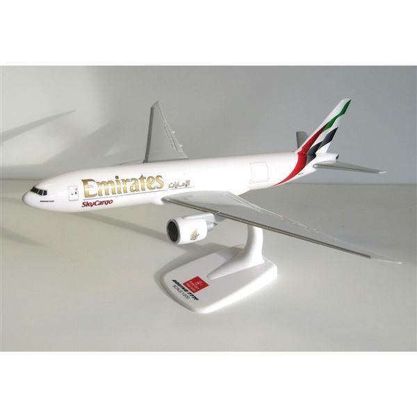 Model B777-F Emirates Sky Cargo 1:200 