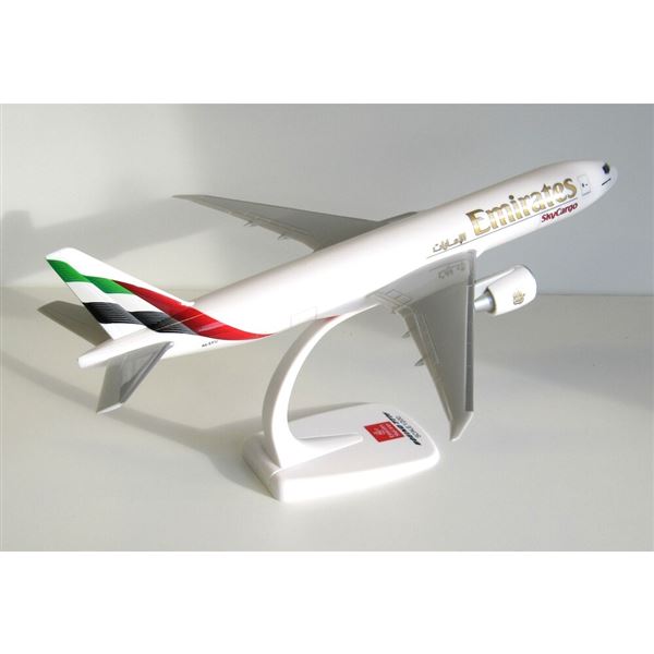 Model B777-F Emirates Sky Cargo 1:200 