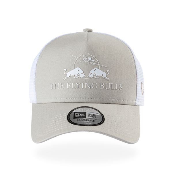 RED BULL New Era Core Trucker Cap beige-sand